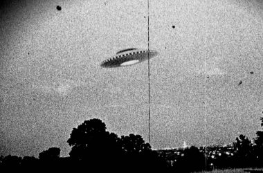 eeuu tiene fotos nitidas de ovnis perseguidos por pilotos militares dice reconocido investigador portada