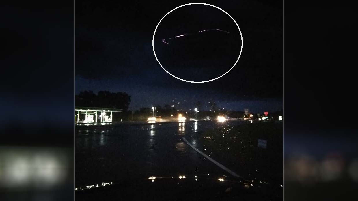 Photographed a spectacular square shaped UFO on a highway in North Carolina