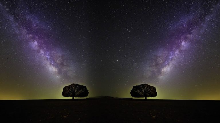 A new theory suggests that a mirror universe existed before the Big Bang