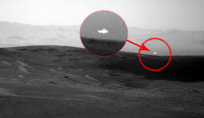 Image of NASA shows a mysterious white light on Mars and nobody knows what its origin