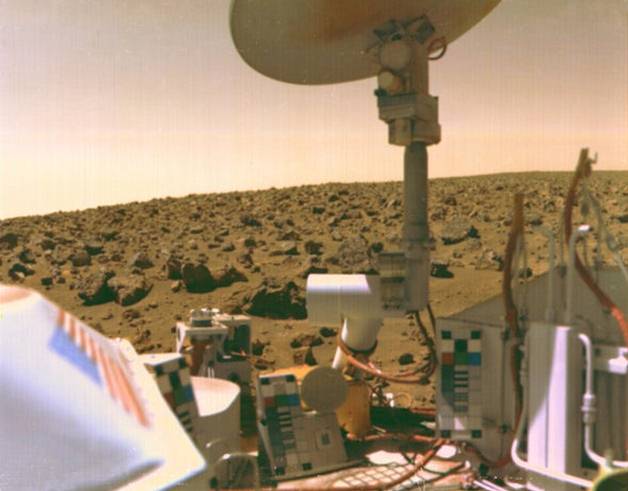 Former NASA scientist Gilbert V. Levin is convinced that life on Mars was found decades ago