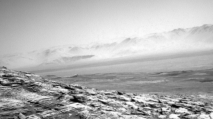 Something is producing an excess of oxygen on Mars and scientists are baffled 3 Something is producing an excess of oxygen on Mars and scientists are baffled