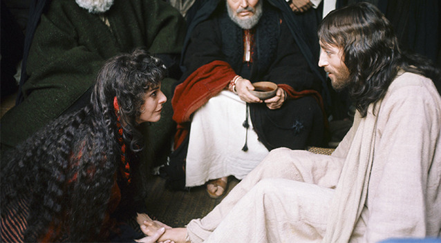 According to ancient manuscripts, Jesus married Mary Magdalene and had children 1 According to ancient manuscripts, Jesus married Mary Magdalene and had children