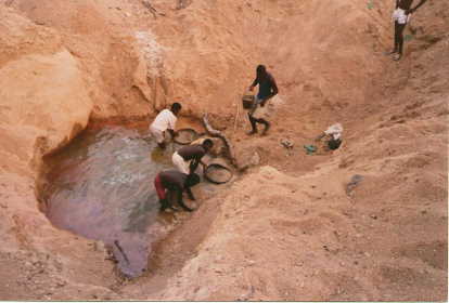 Pitoni Sky Stones: Proof that Aliens have visited West Africa
