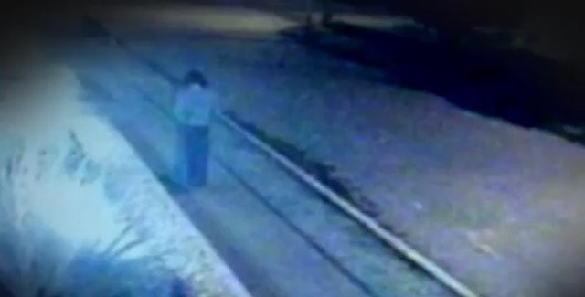 Cameras Filmed The mystical Disappearance of A Woman In Antique Clothes