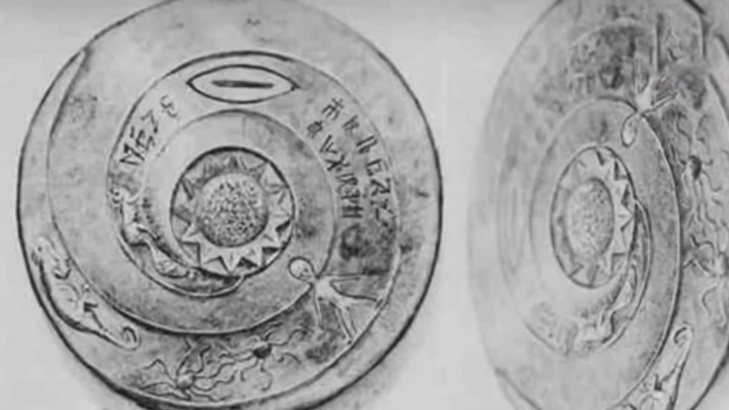 Enigmatic 12,000-Year-Old Dropa Stones, Evidence Of Ancient Alien Contact? 1 Enigmatic 12,000-Year-Old Dropa Stones, Evidence Of Ancient Alien Contact?