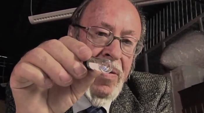 Surgeon Roger Leir And His Study Of Mysterious Alien Implants 6 Surgeon Roger Leir And His Study Of Mysterious Alien Implants