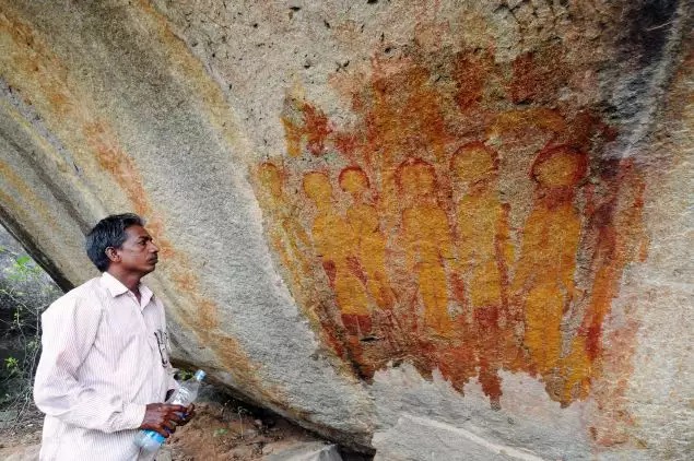 Mysterious Historical Drawings: What do they depict? 6 24660659