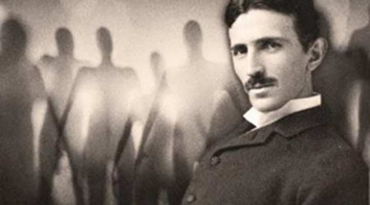 How Nikola Tesla And Marconi Overheard Messages From Aliens From Mars