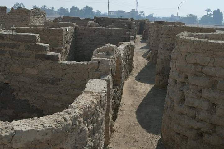 A 3000-Year-Old Lost Golden City (Aten) Has Been Discovered In Egypt 2 A 3000-Year-Old Lost Golden City (Aten) Has Been Discovered In Egypt