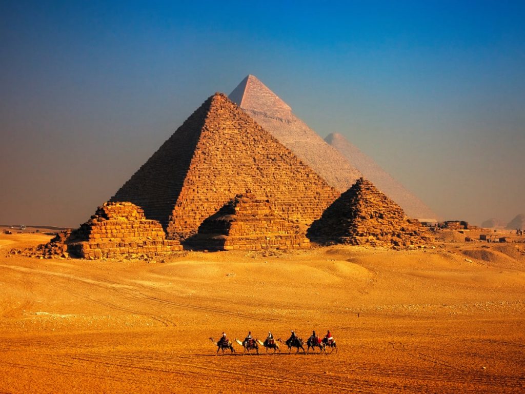 An Ancient Text From 440 BC Reveals Advanced Machines Built The Pyramids Of Egypt