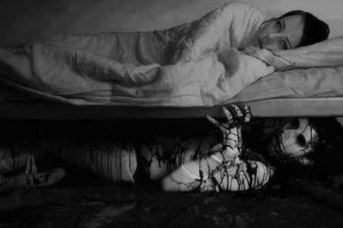 killer beneath the bed