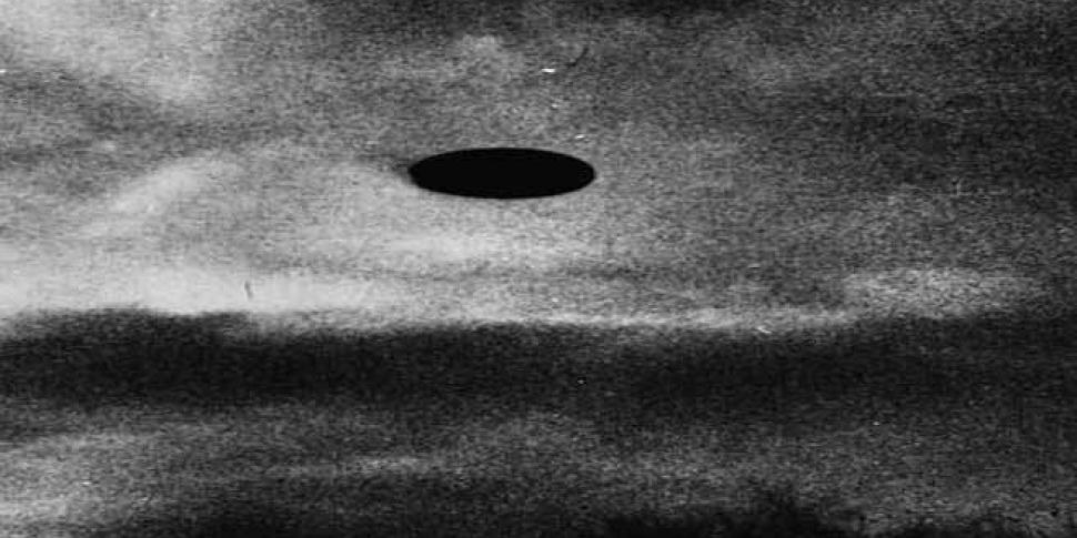 Former U.S Airforce Member Niara Isley Claims That She Worked On A Secret Moon Base 2 UFO