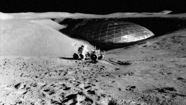 Soviet Union Destroy A Secret US base On The Moon