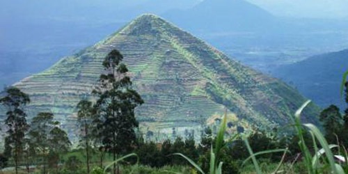 Sadahurip: The Mystery Of The Oldest Pyramid On Earth 3 Sadahurip Mountain
