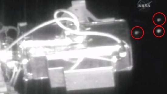 UFO Near ISS