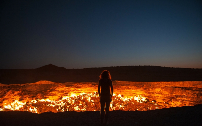 Turkmenistan Intends To Close Its Famous “Door to Hell”