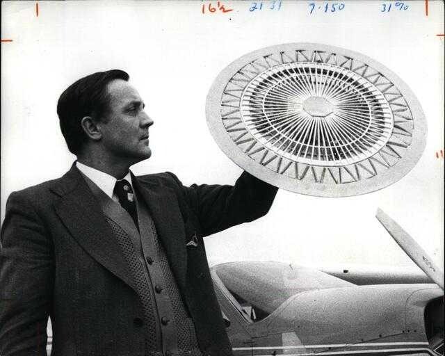 The Searl Effect Generator UFO: Flew At 2175 Mph, Went Around The World Without Detection & Discovered Free Energy Secret