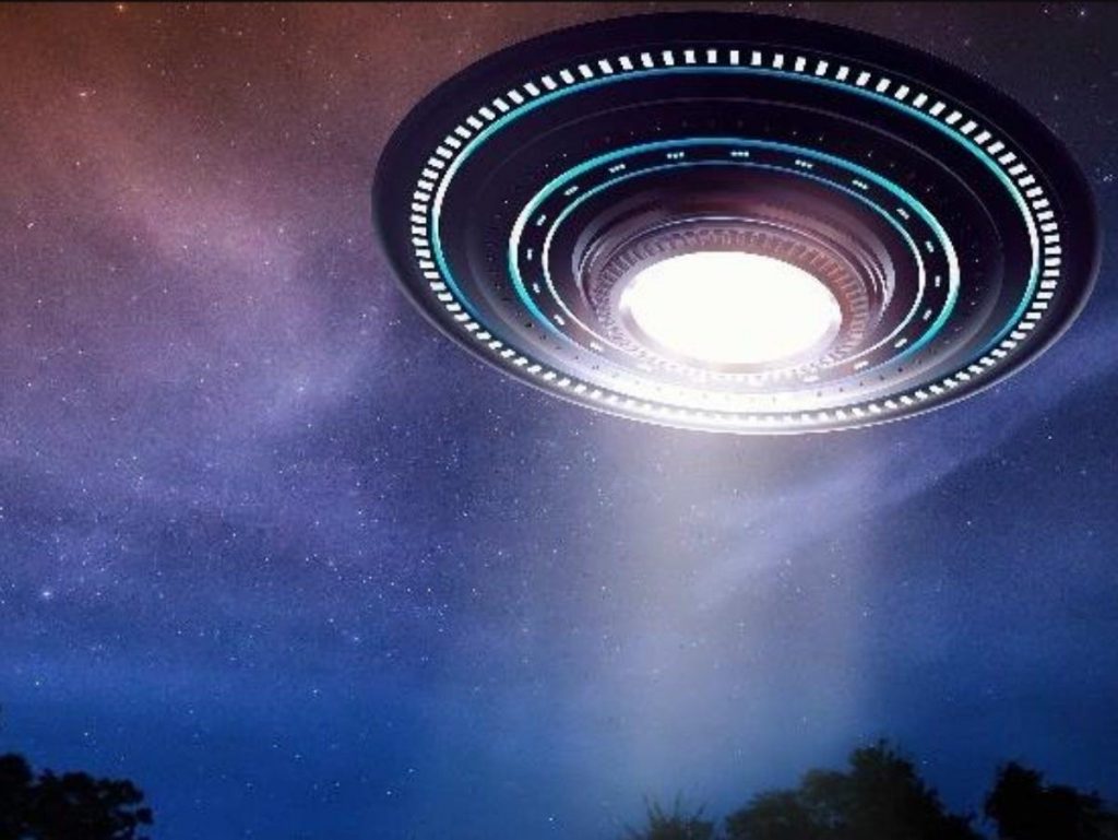 The Alien Ambulance Footage: Real or Hoax? 4 ufo sighted egypt 62847ec4ab2f0