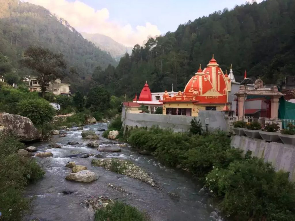 Neem Karoli Baba: The Incarnation Of Lord Hanuman Who Influenced Mark Zuckerburg and Steve Jobs 2 Kainchi Dham By Neem Karoli Baba