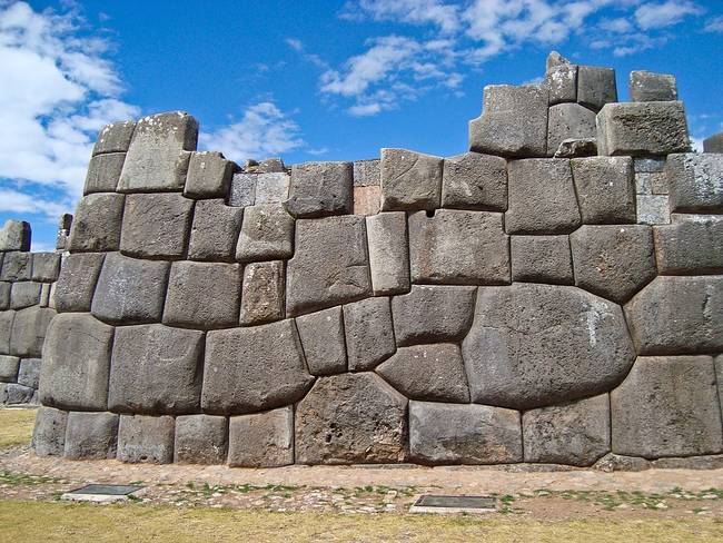 The Homeric Cyclopes Giants Of Italy- Giants With Third Eye, Blacksmiths & Builders 10 81288764Polygonal stonework in Sacsayhuaman