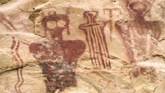 8,000 Years Old Shogo Canyon Cave Paintings Shows Ancient Alien Contact 1 Shogo Canyon Cave Paintings Shows Ancient Alien Contact