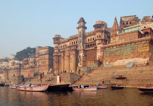 Varanasi has been a sacred place of Hindu pilgrimage and spiritual learning for centuries. 
Photo credit: Marcin Bialek / CC BY-SA 3.0
