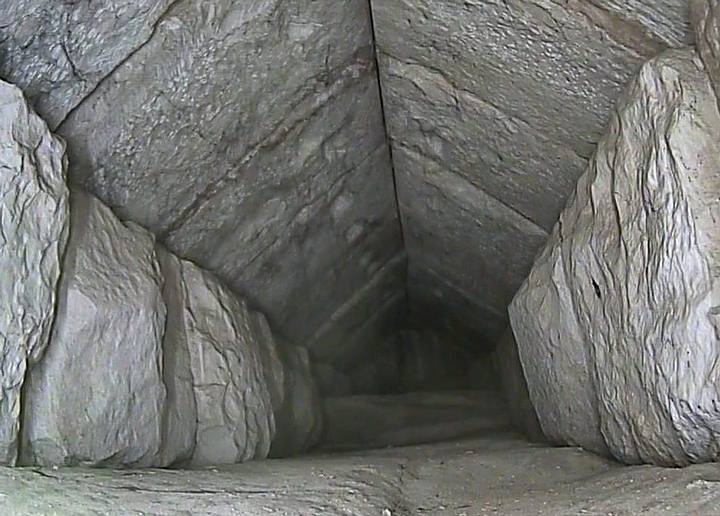 The Hidden Corridors Of Pyramid Giza - Not Explained In A Thousand Years 1 Giza