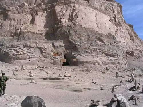 Ancient Alien Laboratory Found In China- Advanced Metallurgy & Silica Similar To Martian Soil Discovered 1 Mt. Baigong entrance to the alien laboratory found in China