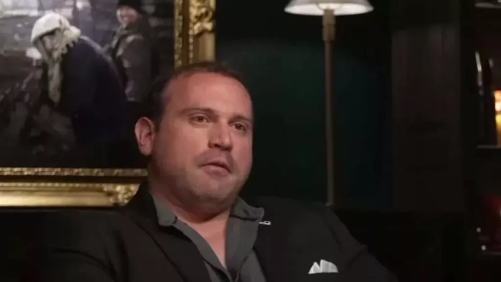 Michael Herrera: Ex-Marine Says He Saw UFO Loaded With Weapons 3 Michael Herrera