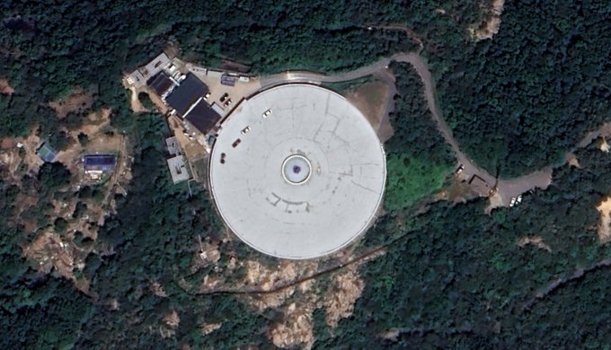 Building constructed over huge UFO claimed by Ross Coulthart
