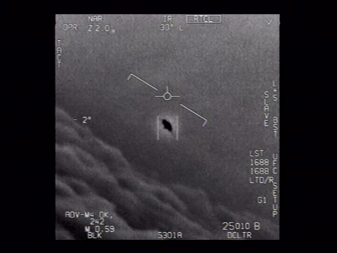 Congress Left the UAP Disclosure Act Out of the 2026 Defense Bill. On June 9, Whistleblowers Rallied at the Capitol. 1 US Navy infrared GIMBAL UAP footage still